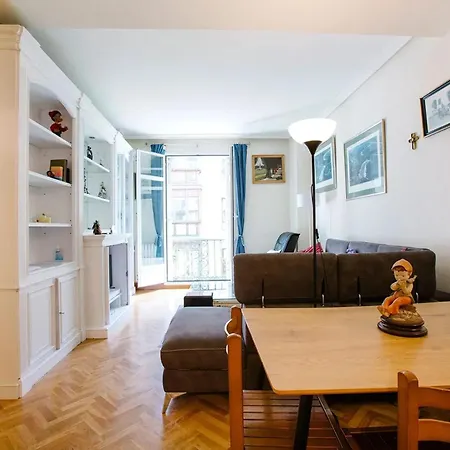 Modern In Donostia, 75 M² With Jacuzzi. Apartman *