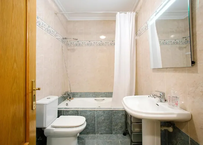 Apartman Modern In Donostia, 75 M² With Jacuzzi. San Sebastián