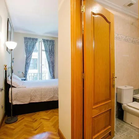 Modern In Donostia 75 M² With Jacuzzi *