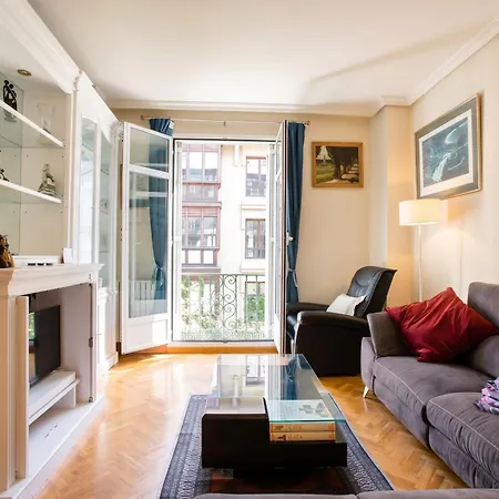 Modern In Donostia, 75 M² With Jacuzzi. Appartement *