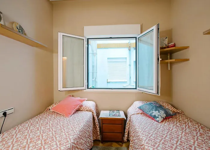 Daire Modern In Donostia, 75 M² With Jacuzzi. *