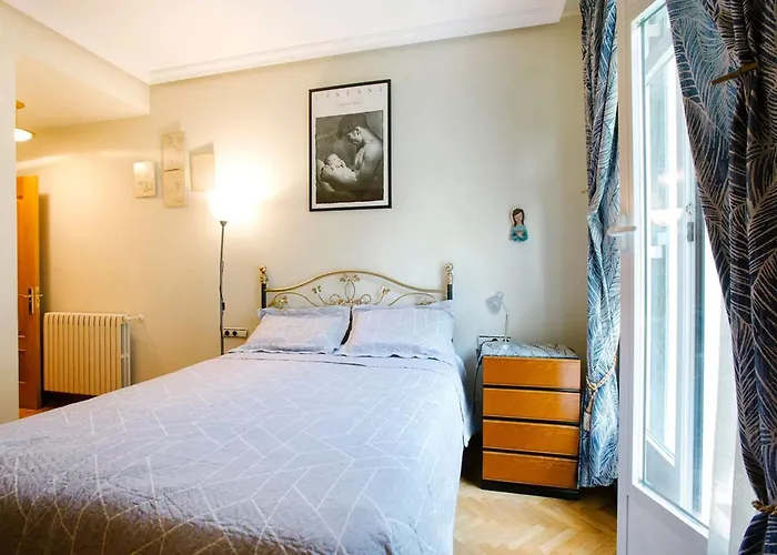 Daire Modern In Donostia, 75 M² With Jacuzzi.